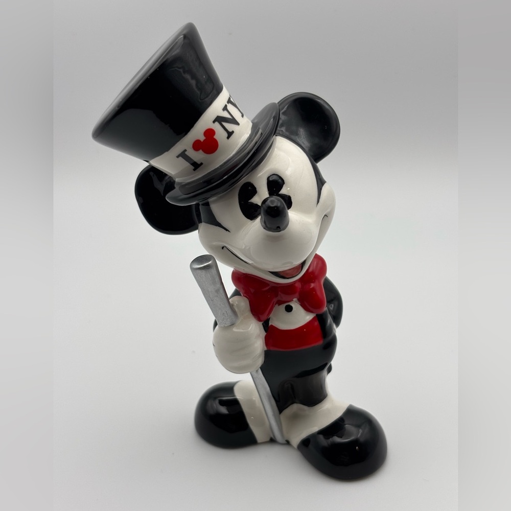 Disney Mickey Mouse I Love New York With Top Hat Figurine I Heart NY